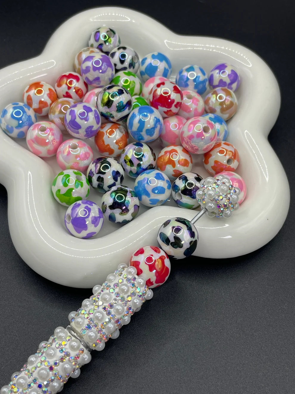 UV Coating Multi-Color Cow Prints Round Acrylic Beads, 16MM